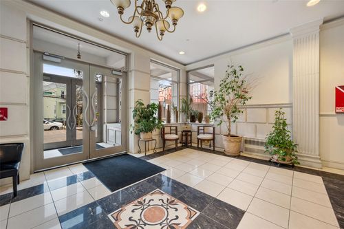 apt-4d-25 Newtown Ave, Astoria, NY, 11102-2470 | Card Image