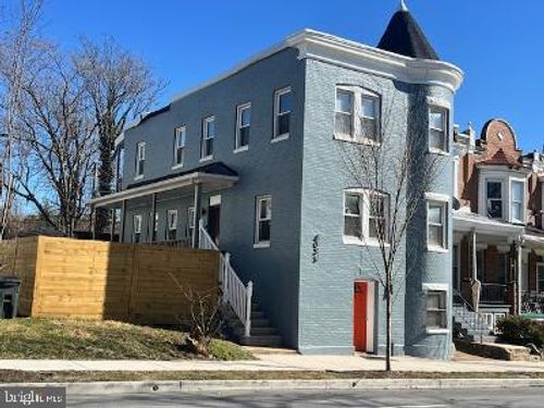 4033 Greenmount Ave, BALTIMORE, MD, 21218-1284 | Card Image