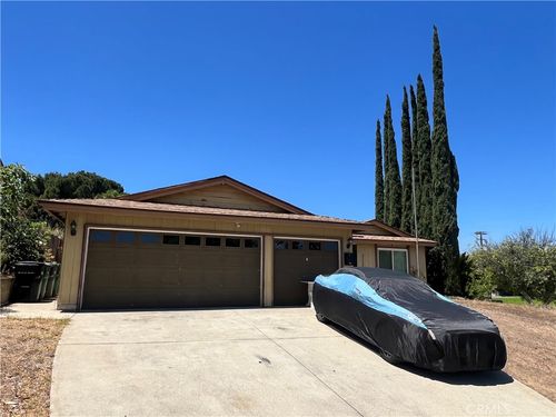 2302 Avenida Del Vis, Corona, CA, 92882 | Card Image