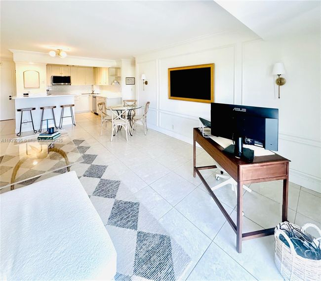 APT-305 - 1625 Se 10 Th Ave, Condo with 1 bedrooms, 1 bathrooms and null parking in Fort Lauderdale FL | Image 4