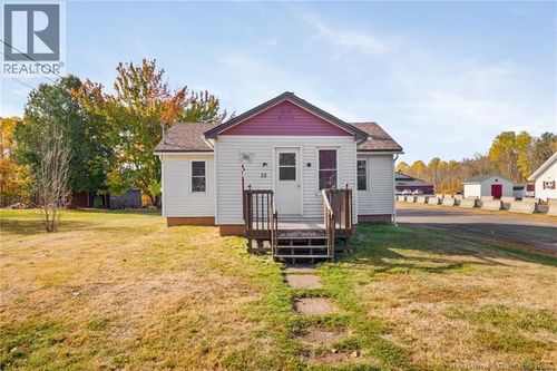 15 Centennial Dr, Minto, NB, E4B3S1 | Card Image