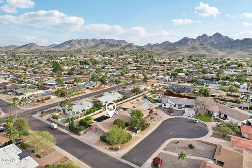 10049 N 25th Pl, Phoenix, AZ, 85028-4305 | Card Image