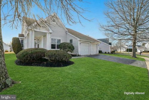 24 Jumping Brook Ln, BARNEGAT, NJ, 08005-5501 | Card Image