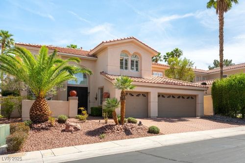 8205 Taos Paseo Ave, Las Vegas, NV, 89128-8203 | Card Image