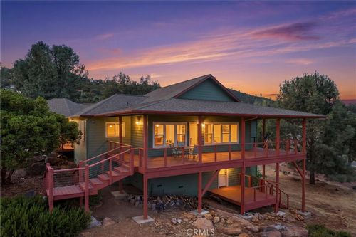 16542 Crescent Ct, Hidden Valley Lake, CA, 95467 | Card Image