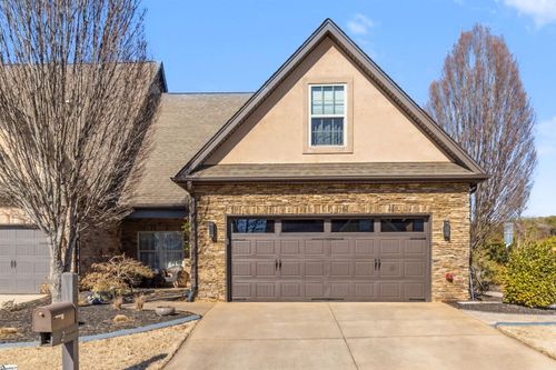 2 Mossycup Rd, Taylors, SC, 29687-4630 | Card Image