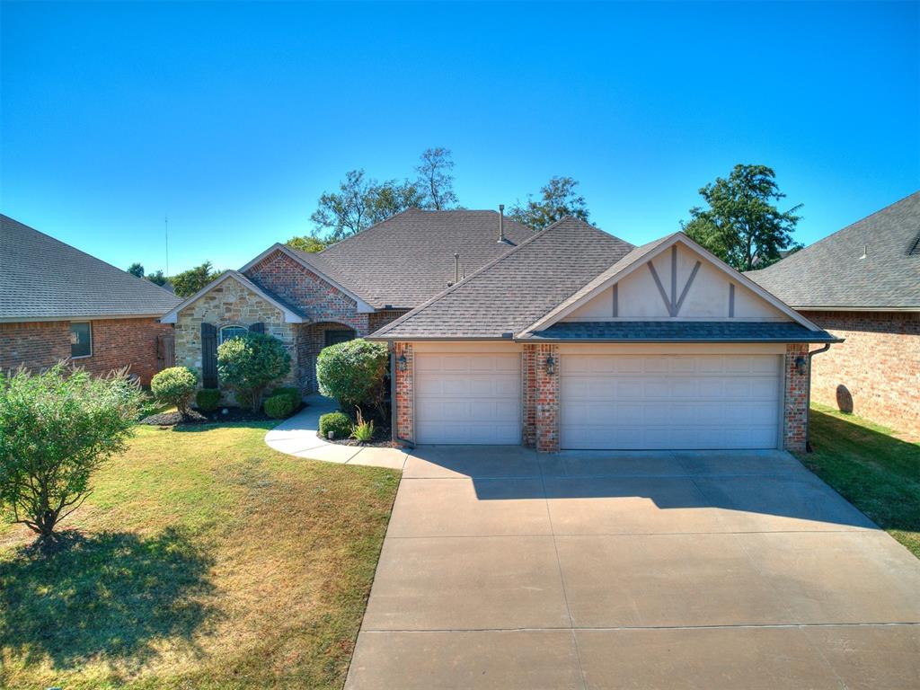 Canterbury Dr, Edmond, OK 73013