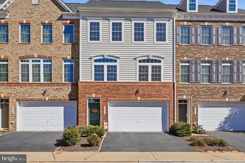 42612 Harlow Meadows Ter, STERLING, VA, 20166-2637 | Card Image