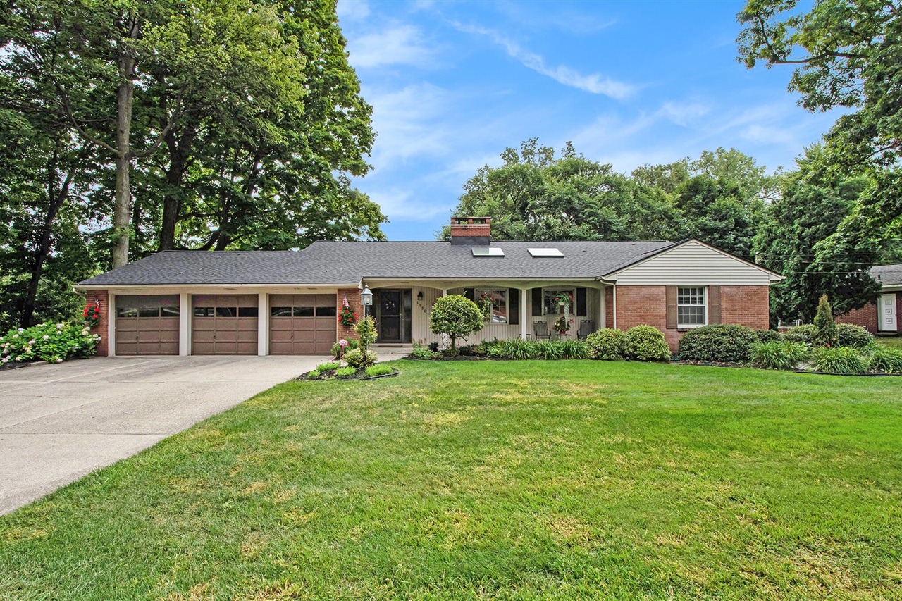 Maplegrove Dr, Grand Rapids, MI 49504