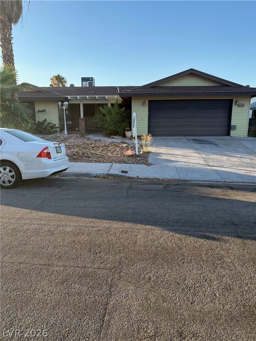 4110 Springhill Avenue, Las Vegas, NV, 89121 | Card Image