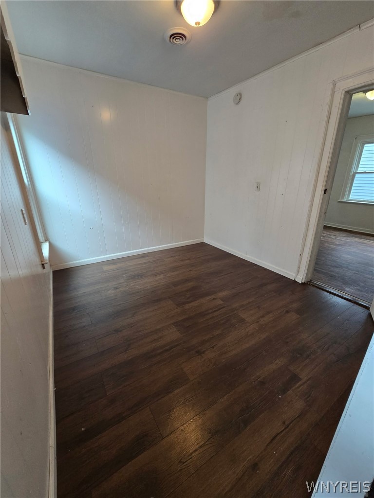 Residential Lease in Buffalo 3