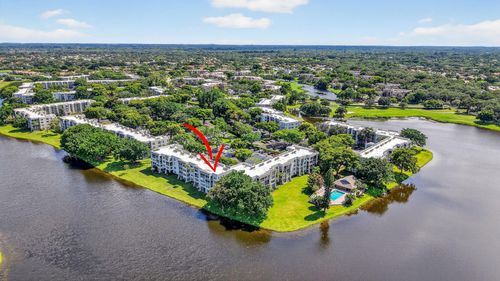 apt-401-9440 Poinciana Pl, Davie, FL, 33324-4867 | Card Image