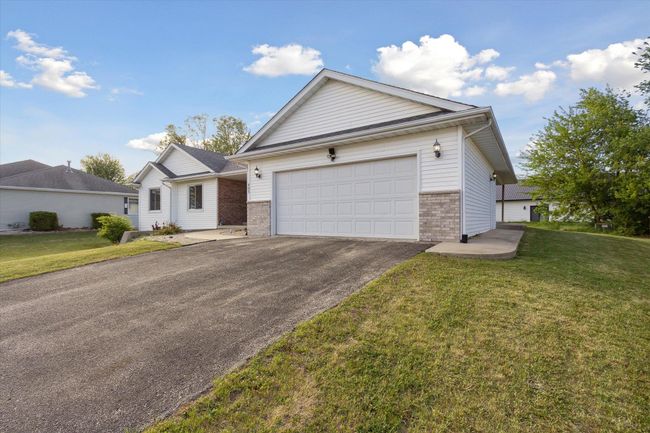 605 E Rime Street, House other with 3 bedrooms, 3 bathrooms and null parking in ORFORDVILLE WI | Image 5