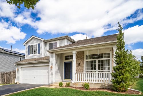 970 Noelle Bnd, Lake In The Hills, IL, 60156-5653 | Card Image