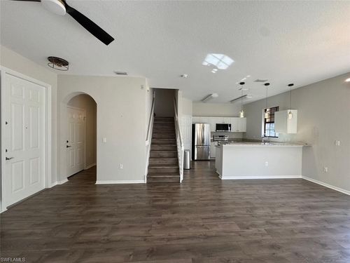 7322 Bristol Cir, NAPLES, FL, 34120-0694 | Card Image