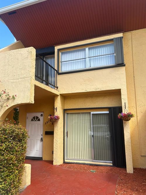 b-13725 Sw 84th St, Miami, FL, 33183-4179 | Card Image