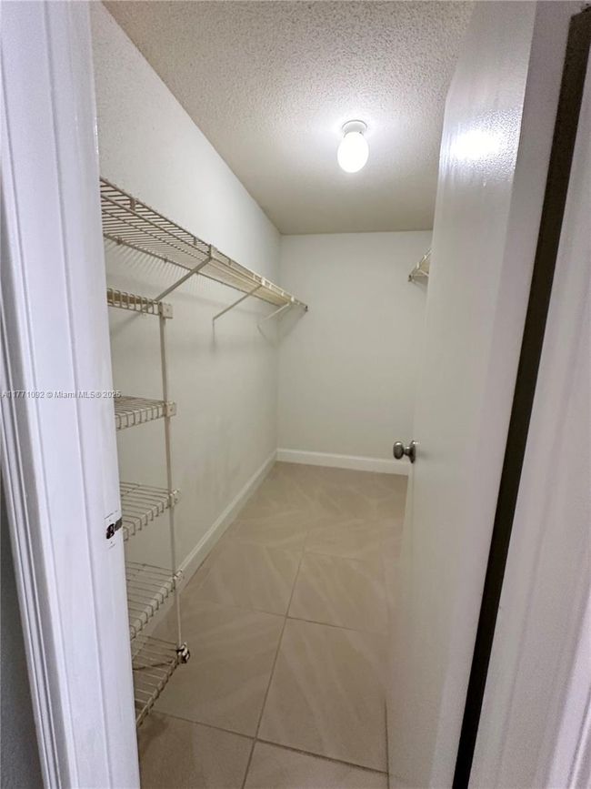 APT-513 - 915 Riverside Dr, Condo with 2 bedrooms, 2 bathrooms and null parking in Coral Springs FL | Image 13