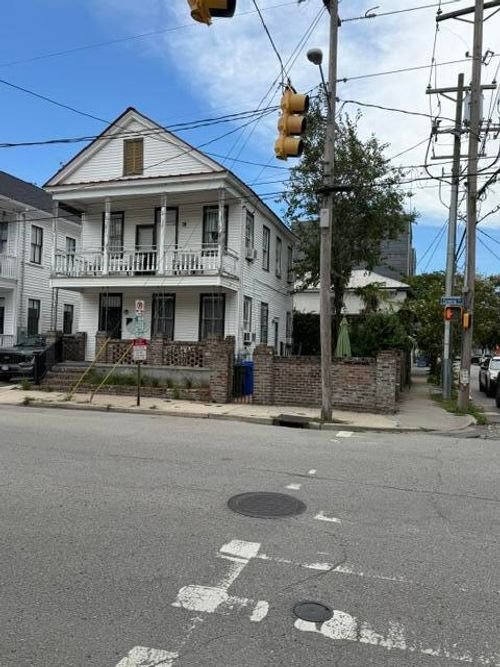 a-272 Coming St, Charleston, SC, 29403-5375 | Card Image