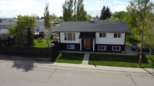 101 Stephens Cres, Hanna, AB, T0J1P0 | Card Image
