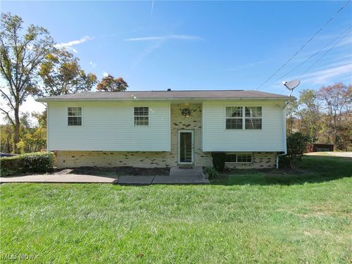 3761 Bealls Ridge Rd, Wellsburg, WV, 26070-1289 | Card Image