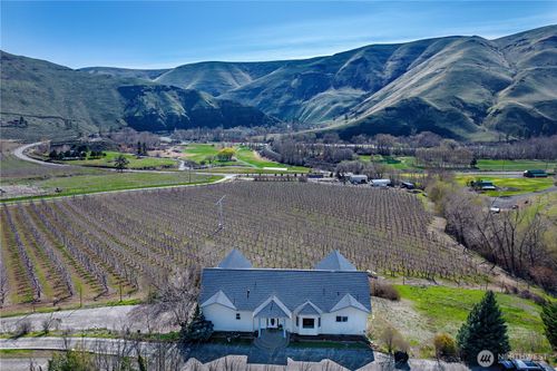 51 Canyon River Ter, Ellensburg, WA, 98926 | Card Image