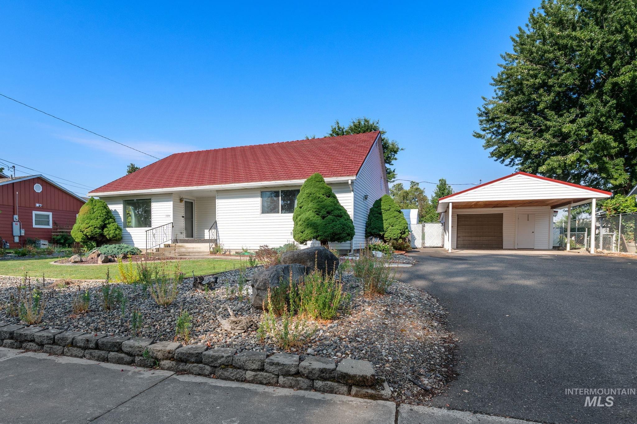 8th St, Clarkston, WA 99403