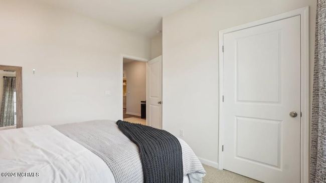 208 Lake Tyler Dr, House other with 4 bedrooms, 2 bathrooms and 2 parking in New Bern NC | Image 14