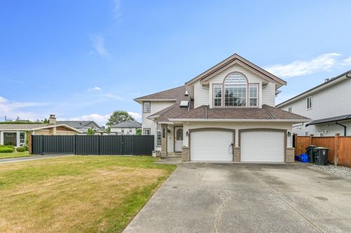 5047 215 Street, Langley, BC, V3A5B9 | Card Image
