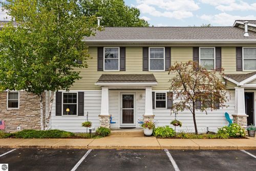 4-1511 Kent St, Traverse City, MI, 49686-2317 | Card Image