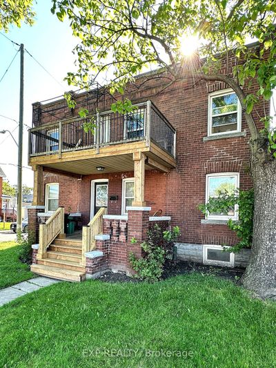 140 Gage Ave N, Home with 5 bedrooms, 2 bathrooms and 2 parking in Hamilton ON | Image 2