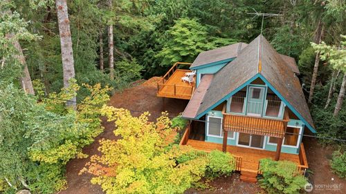 720 E Creekside Dr, Belfair, WA, 98528-9555 | Card Image