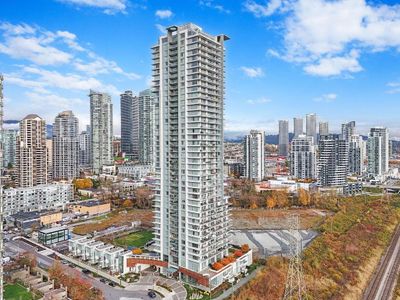 2901 - 2388 Madison Ave, Condo with 2 bedrooms, 2 bathrooms and 1 parking in Burnaby BC | Image 1