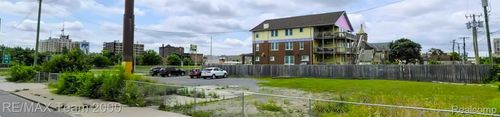 5901 John R St, Detroit, MI, 48202-3543 | Card Image