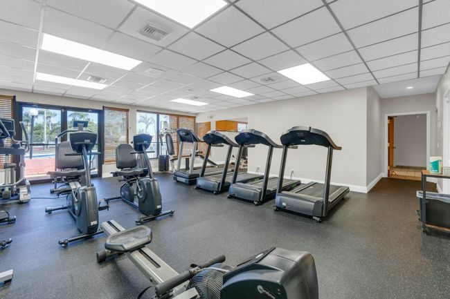 4389 Willow Pond Cir, Condo with 2 bedrooms, 2 bathrooms and null parking in West Palm Beach FL | Image 37