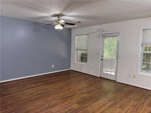 apt-904-2428 E University Dr, AUBURN, AL, 36830-7605 | Card Image