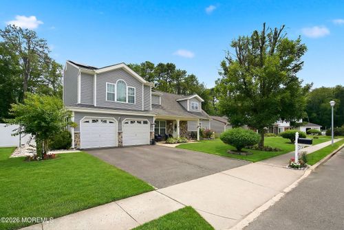 7 Cidermill Ct, Howell, NJ, 07731-2201 | Card Image