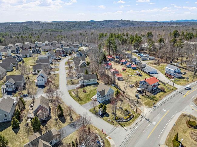 9 Memory Ln, Condo with 2 bedrooms, 1 bathrooms and null parking in Laconia NH | Image 48