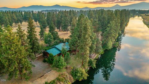 32907 River Bend Rd, Chiloquin, OR, 97624-9744 | Card Image
