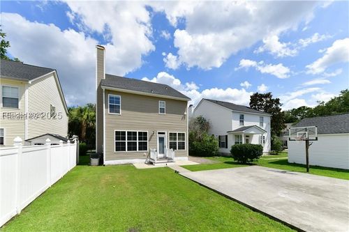 154 Regent Ave, Bluffton, SC, 29910-8840 | Card Image