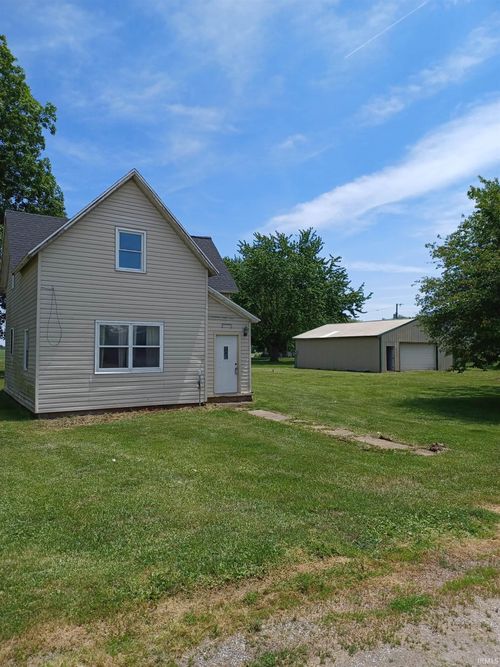 13447 S Main St, Young America, IN, 46998-3102 | Card Image