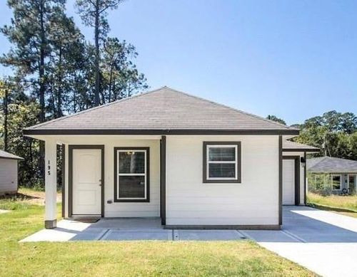 195 Cherry Tree, Livingston, TX, 77351-3557 | Card Image
