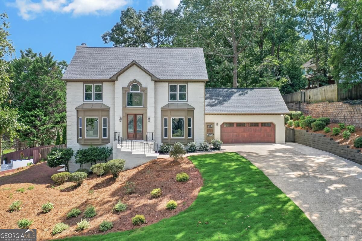 760 Bedford Oaks Dr, For Sale in Marietta - eXp Realty