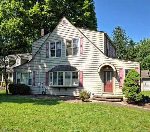 6670 Stratford Rd, Concord Twp, OH, 44077-1532 | Card Image