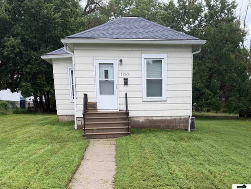 2265 Orchard St, Lincoln, NE, 68503-1647 | Card Image