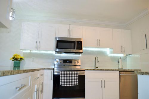4741 Holly Lake Dr, Lake Worth, FL, 33463-5375 | Card Image