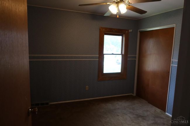 704 Trafalgar Ct, House other with 3 bedrooms, 2 bathrooms and null parking in Middletown OH | Image 10