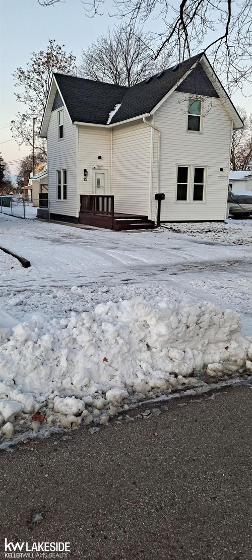 15 Michigan St, Mount Clemens, MI, 48043-5901 | Card Image