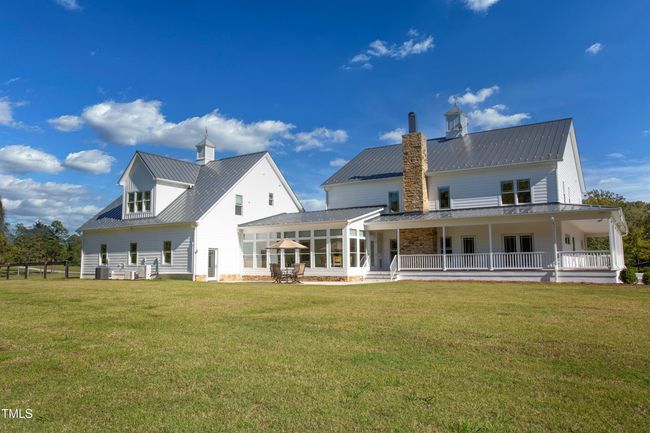 Farmhouse 4 | Image 6