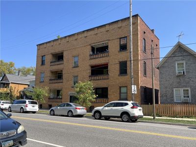 1905 Fulton, Jennings Condo | Image 1