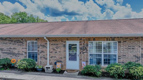337 Montgomery Ave, Church Hill, TN, 37642-3003 | Card Image